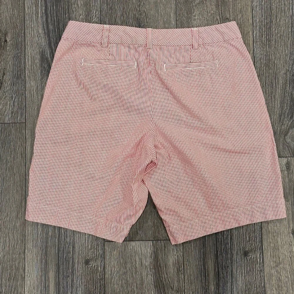 Women's Land's End Red & White Seersucker Shorts, Size 10 - Picture 2 of 7
